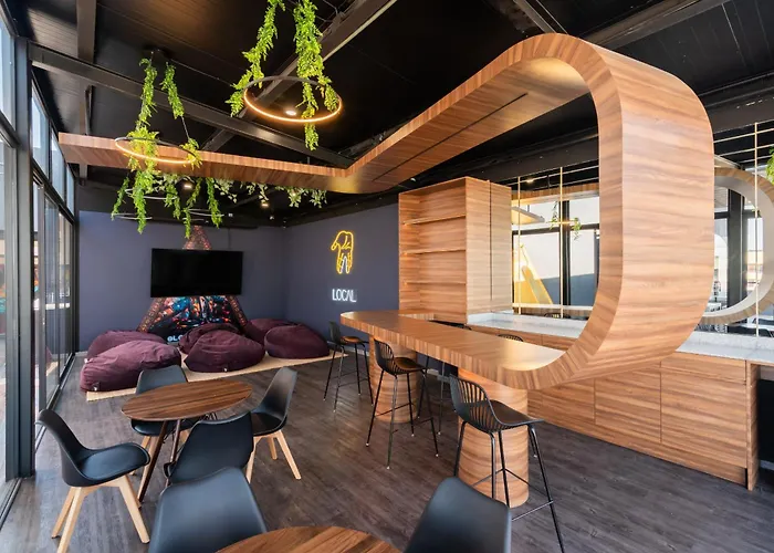 Be Local Lofts & Coworking 4*