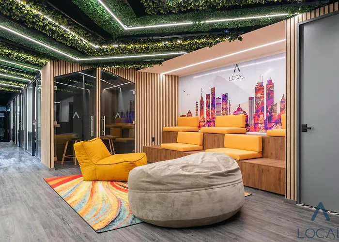 Aparthotel Be Local Lofts & Coworking 4*