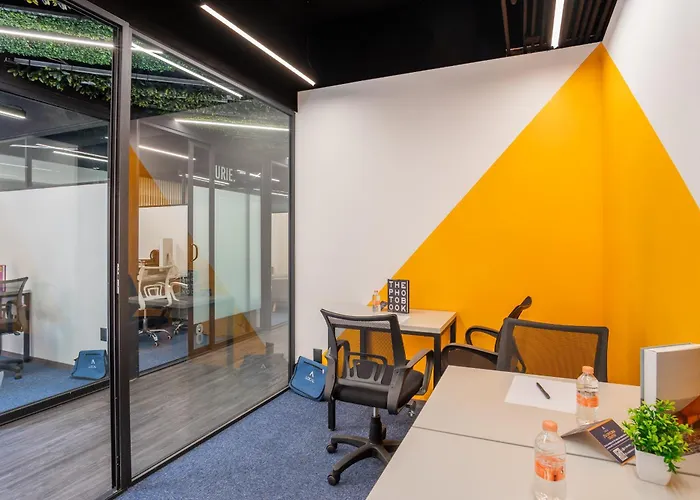 Be Local Lofts & Coworking 4*