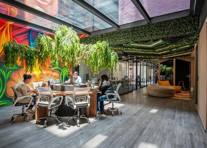 Aparthotel Be Local Lofts & Coworking 4*