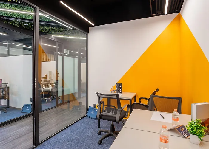 Aparthotel Be Local Lofts & Coworking 4*